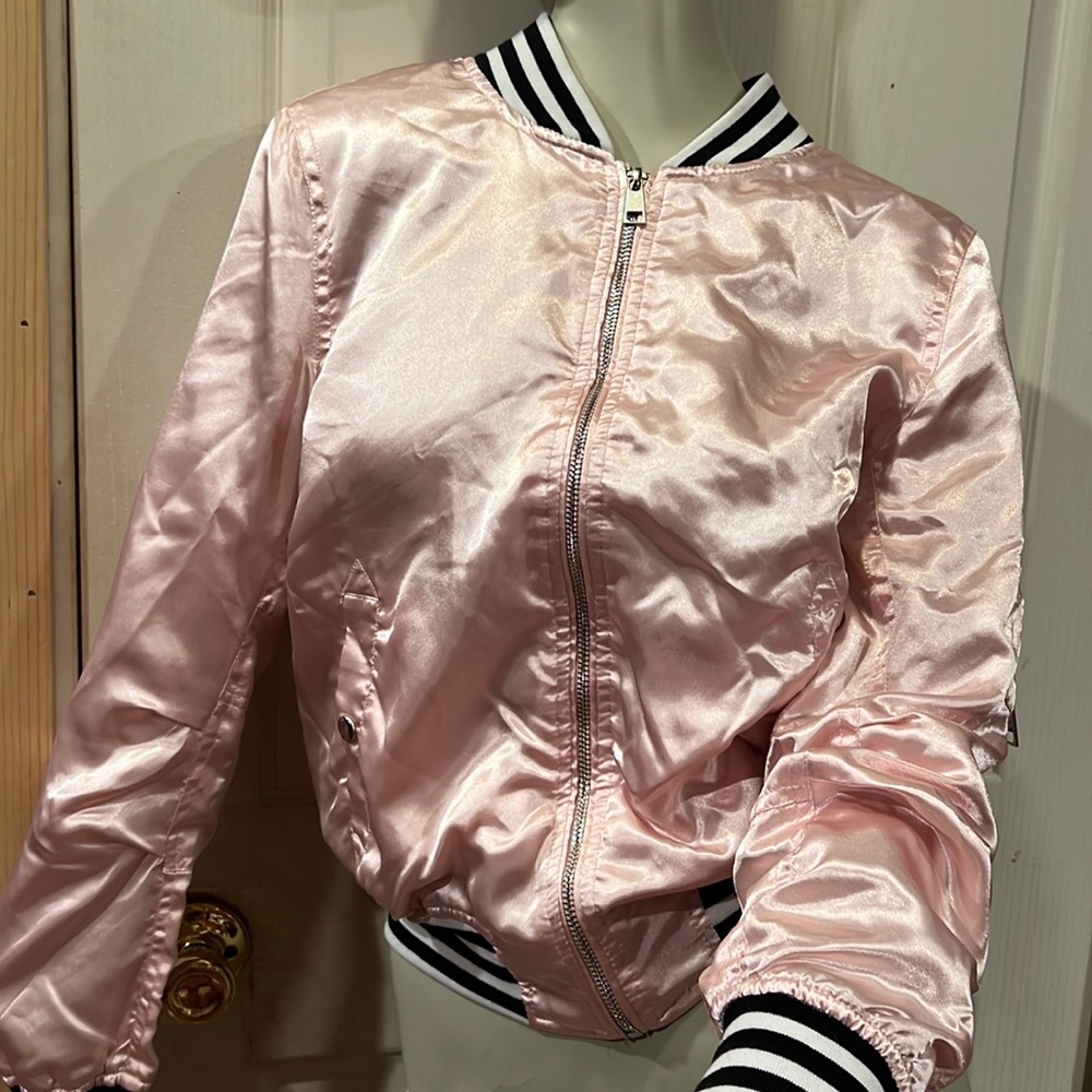 Bomber jacket